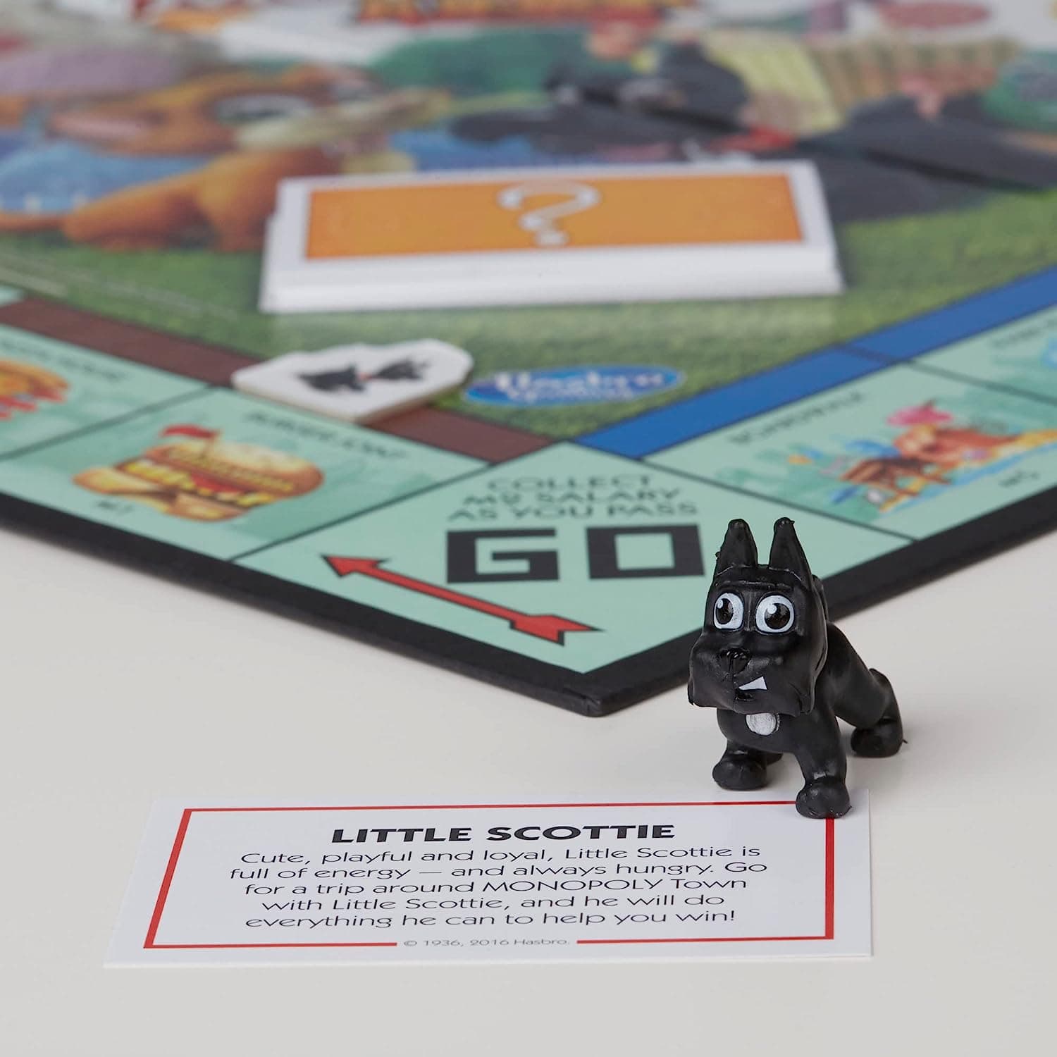 Hasbro Gaming Monopoly Junior Board Game for Kids Ages 5 and Up, 2-4 Players, Family Games, picture 4