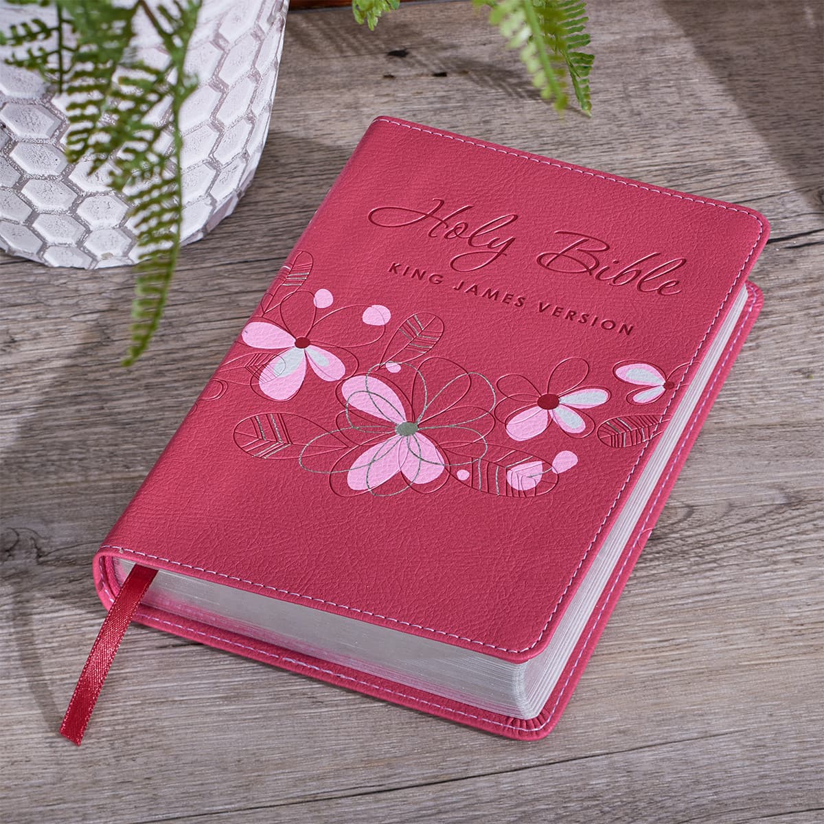 Pink Faux Leather Compact King James Version Bible, picture 9