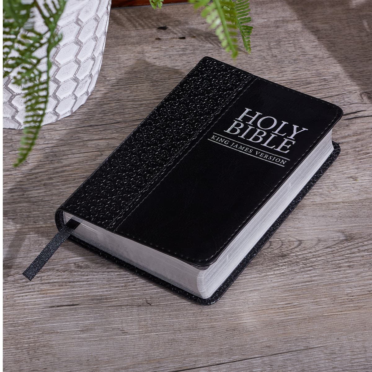 Black Faux Leather King James Version Pocket Bible, picture 9