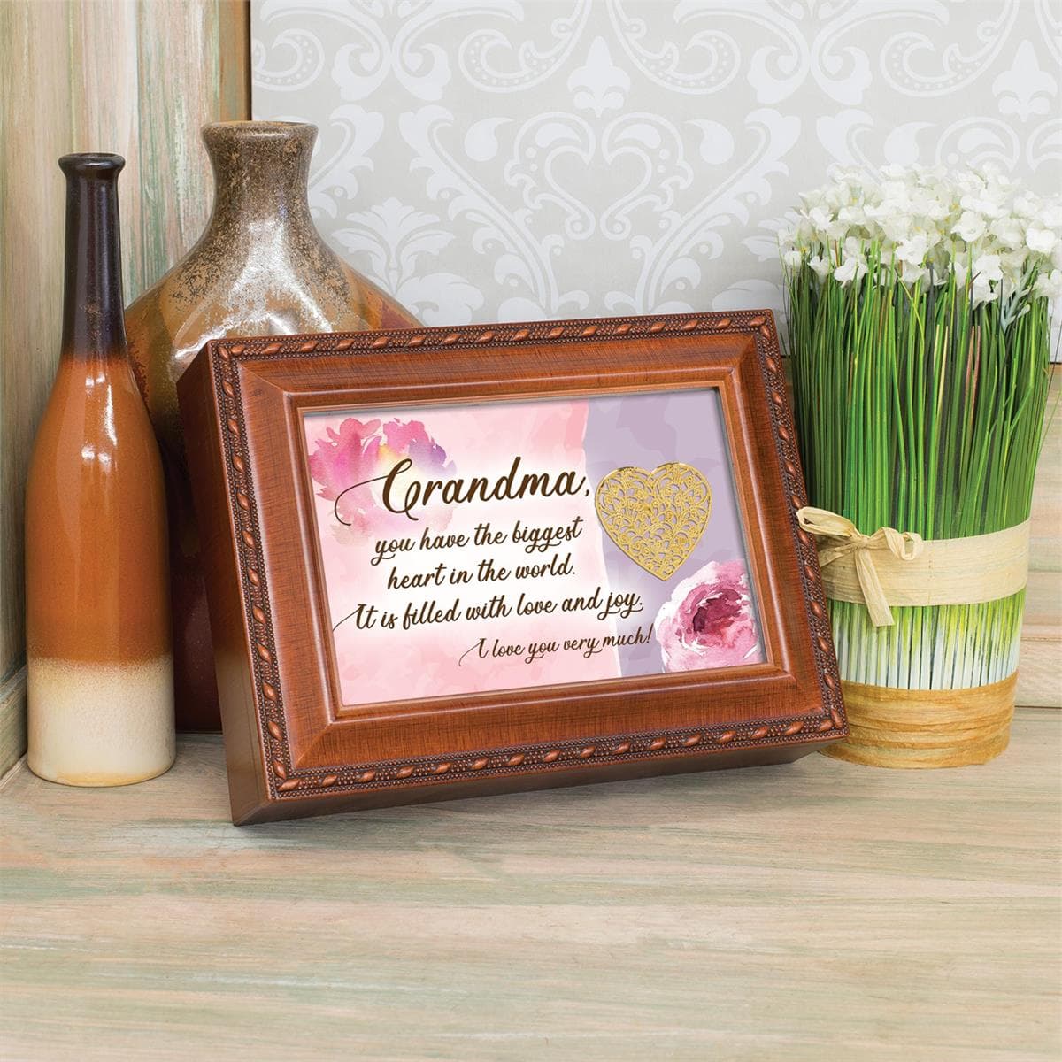 GRANDMA YOU HAVE BIGGEST HEART MUSICAL JEWELRY BOX, picture 2