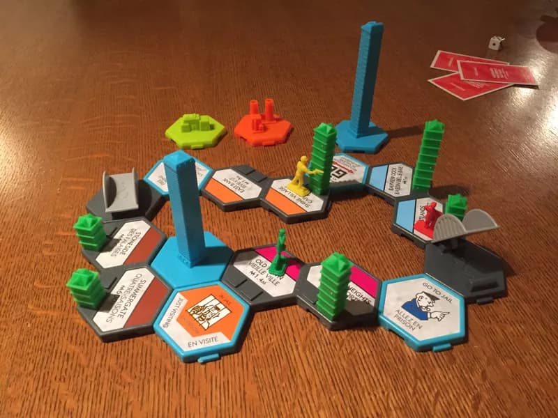 Monopoly Ubuild Edition, picture 2