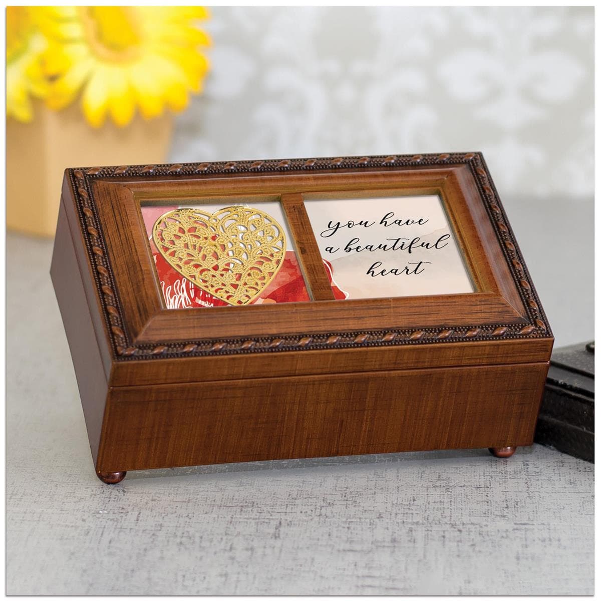 You Have A Beautiful Petite Music Box, picture 2