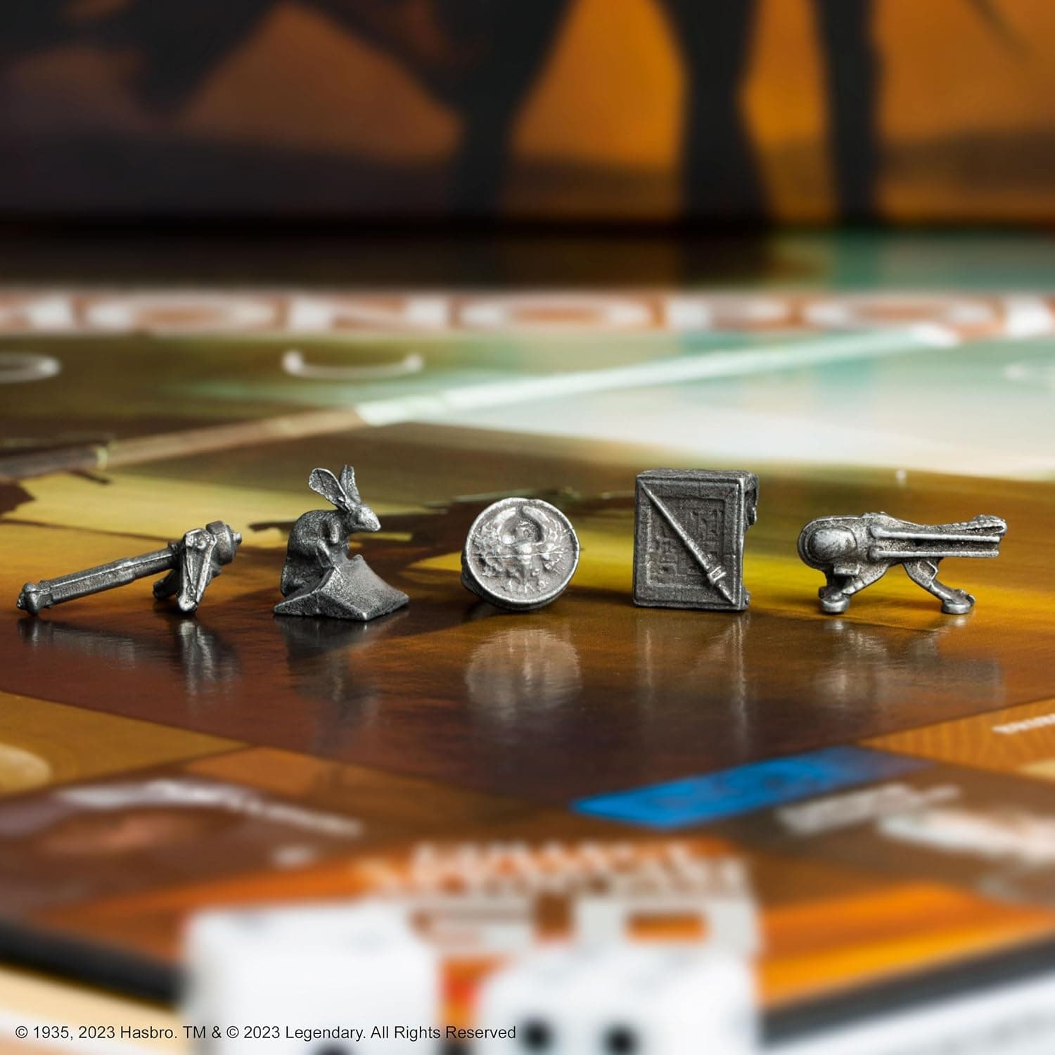 Monopoly: Dune | Play as The Ducal Ring, Crysknife, Gom Jabbar & More |Officially Licensed Collectible Game Based on The Movie Dune, picture 2