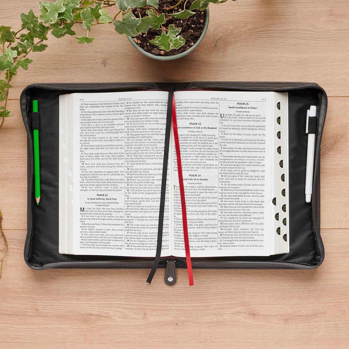 Be Strong and Courageous - Joshua 1:9 Charcoal Gray Faux Leather Classic Bible Case (Large), picture 5