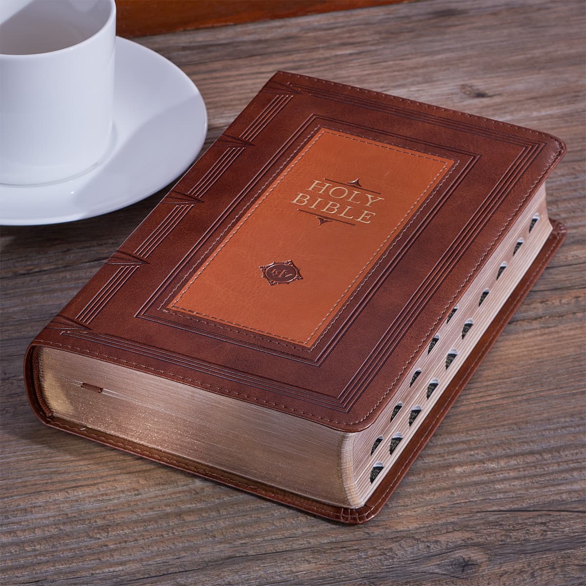 Saddle Tan and Butterscotch Faux Leather Giant Print Standard-size King James Version Bible with Thumb Indexing, picture 11
