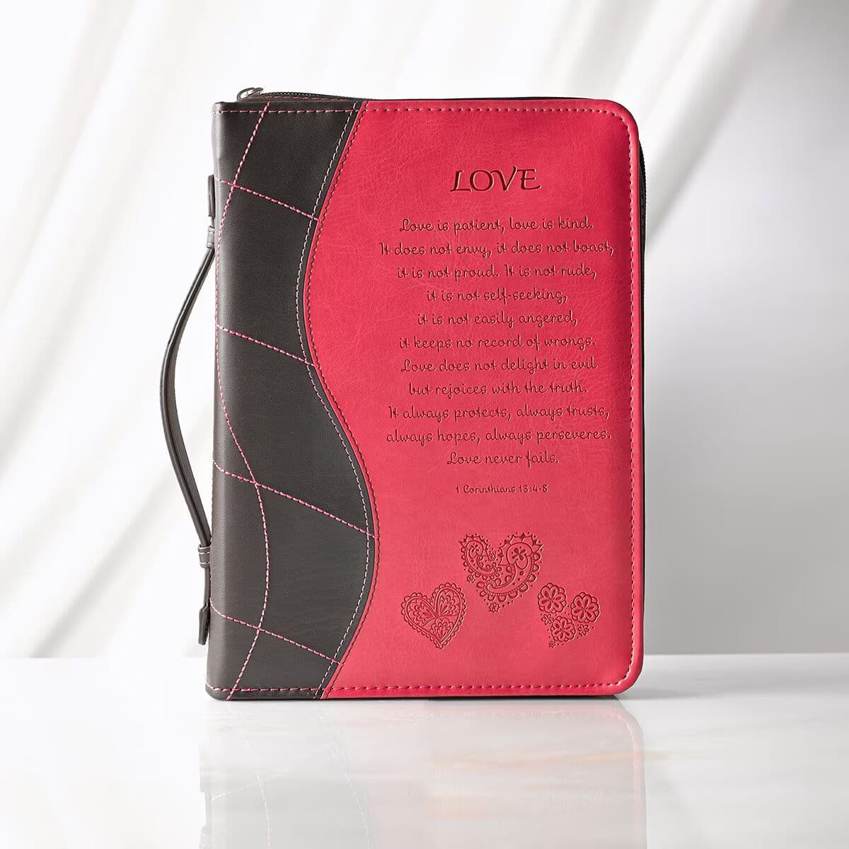 Love 1 Corinthians 13:4-8 Pink Faux Leather Bible Case, picture 5