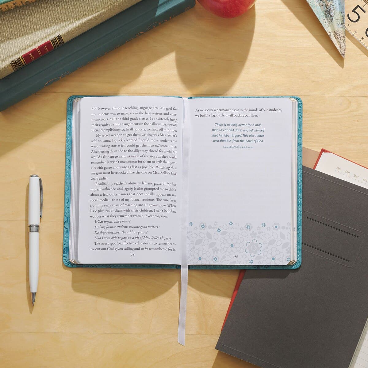 Moments of Grace for Teachers: Stories & Scriptures Blue Faux Leather Gift Book, picture 5